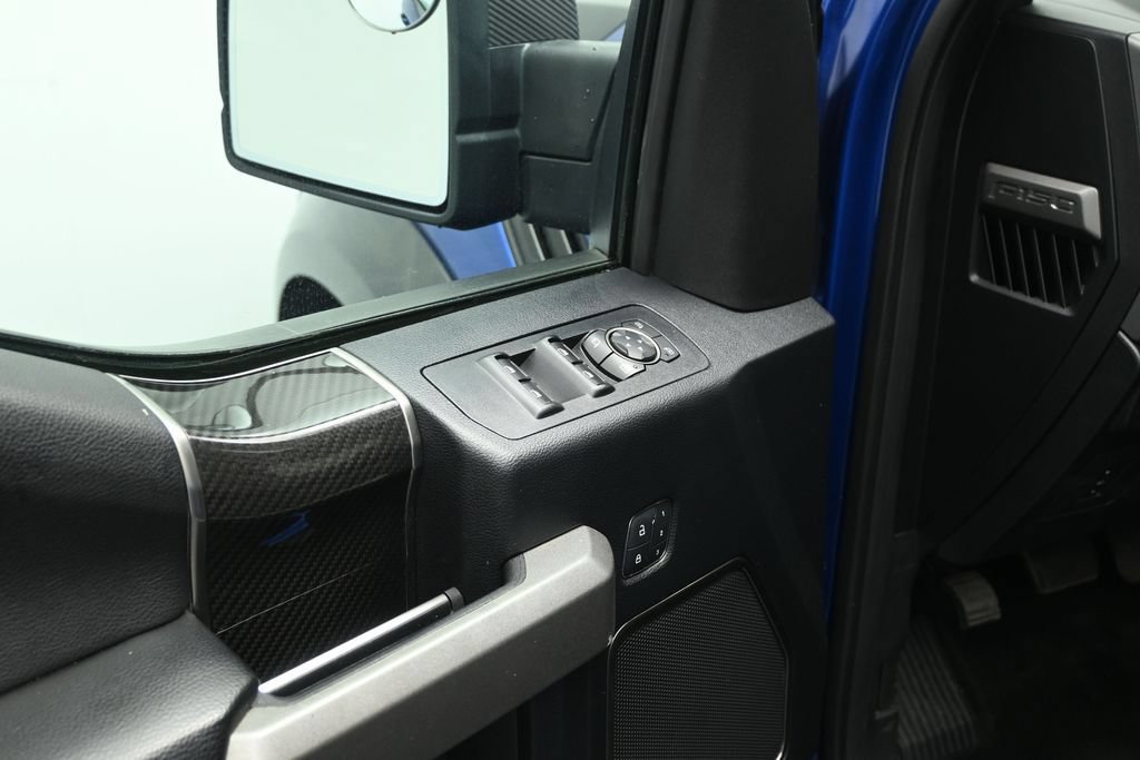 Used 2018 Ford F150 Raptor w/ Equipment Group 802A Luxury AWD/4WD image 9