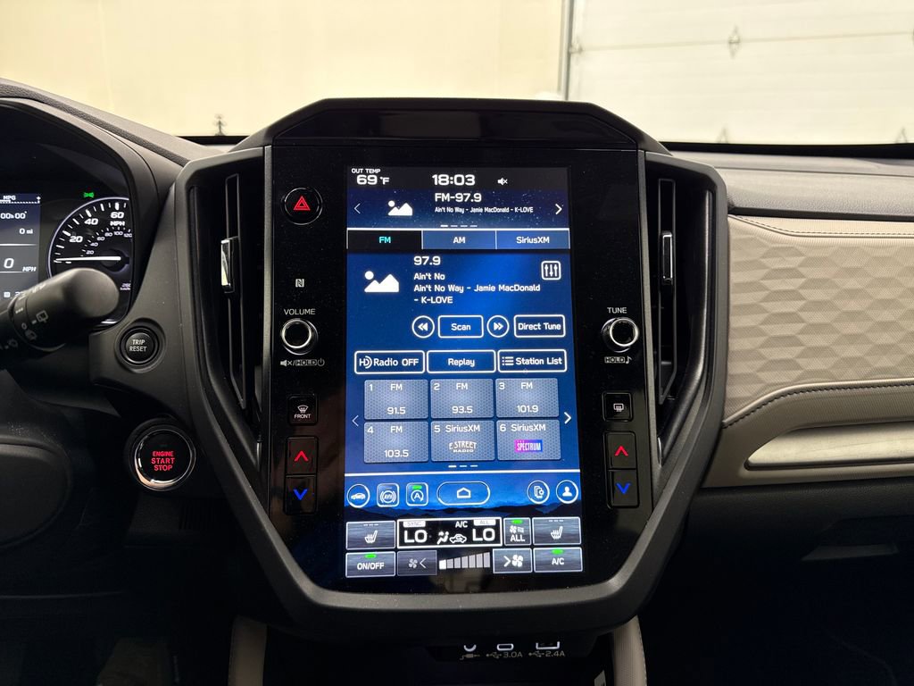 Used 2026 Subaru Forester Premium AWD/4WD image 17