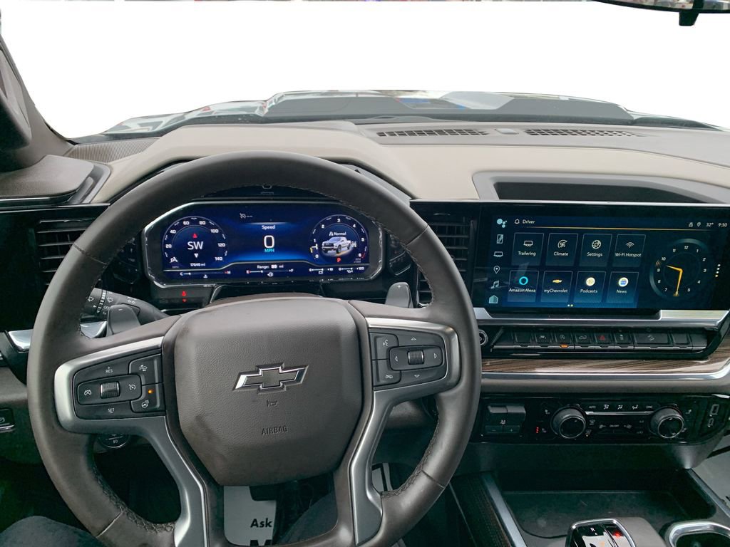 Used 2024 Chevrolet Silverado 1500 LT Trail Boss w/ Convenience Package II image 12