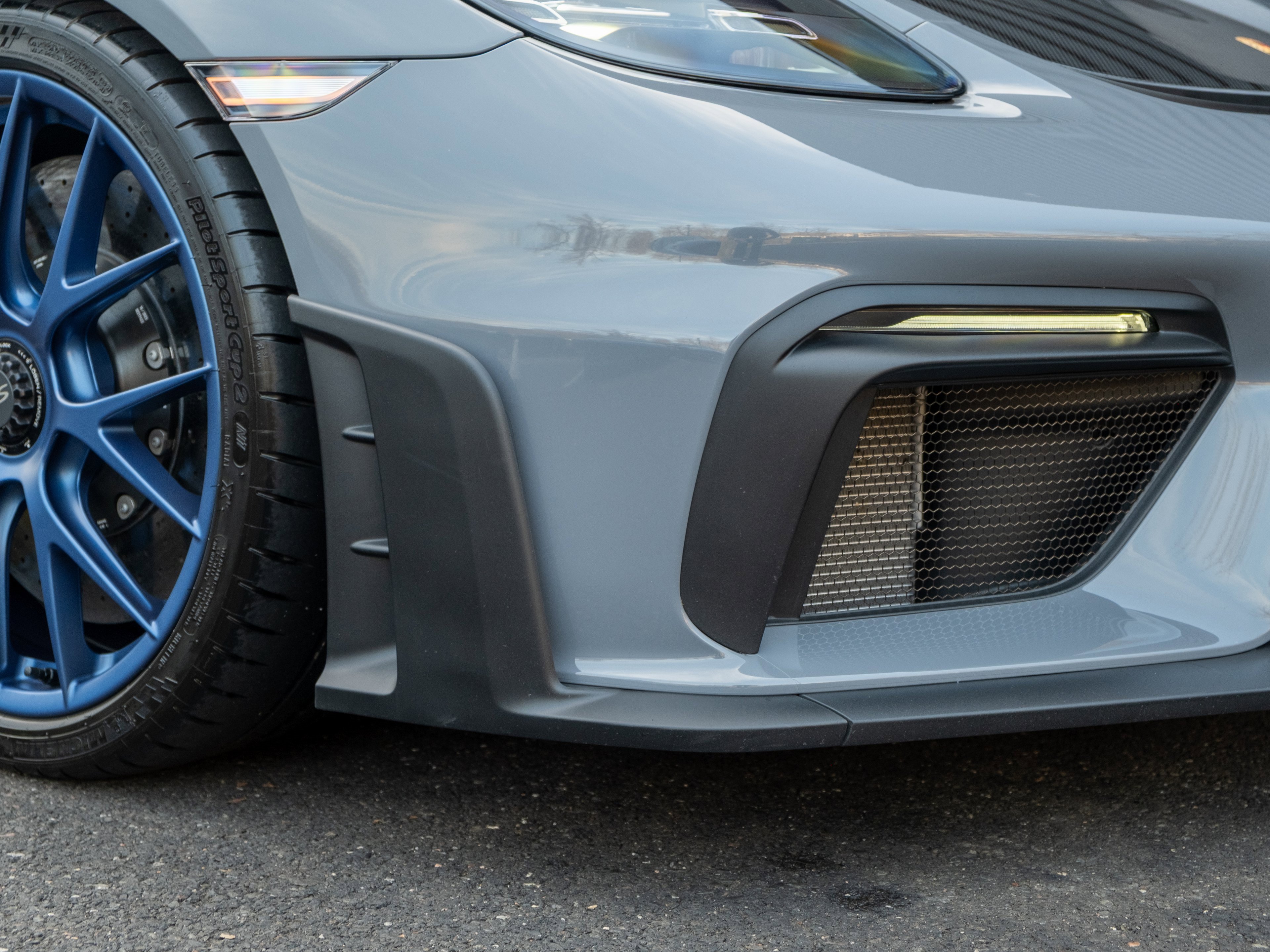 Certified 2023 Porsche 718 Cayman GT4 RS image 41