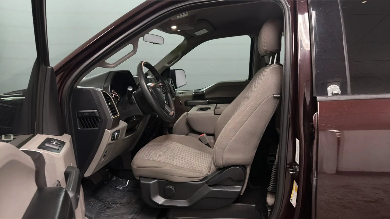 Used 2018 Ford F150 XLT AWD/4WD image 20