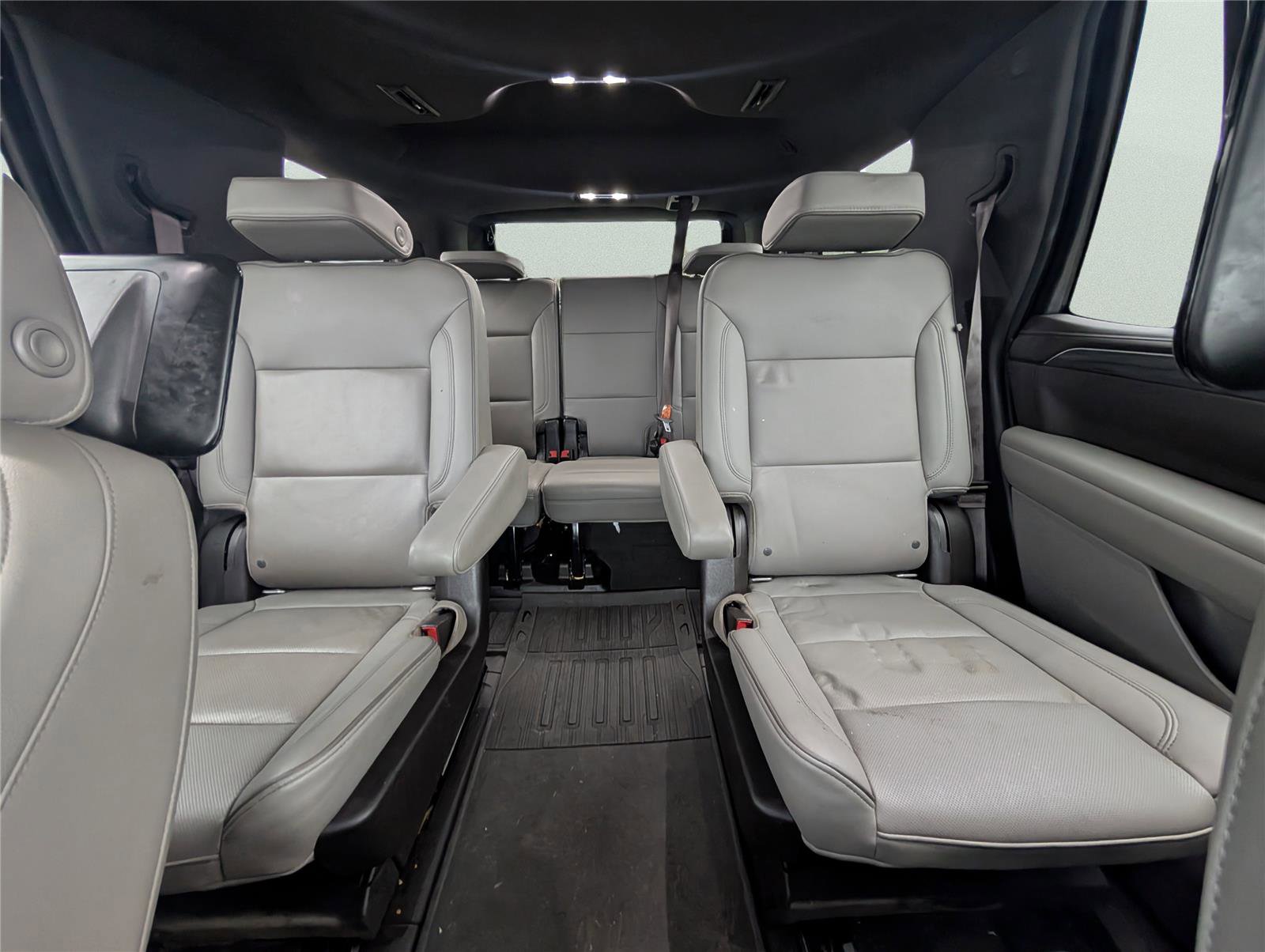 Used 2021 GMC Yukon SLT w/ SLT Luxury Plus Package image 15