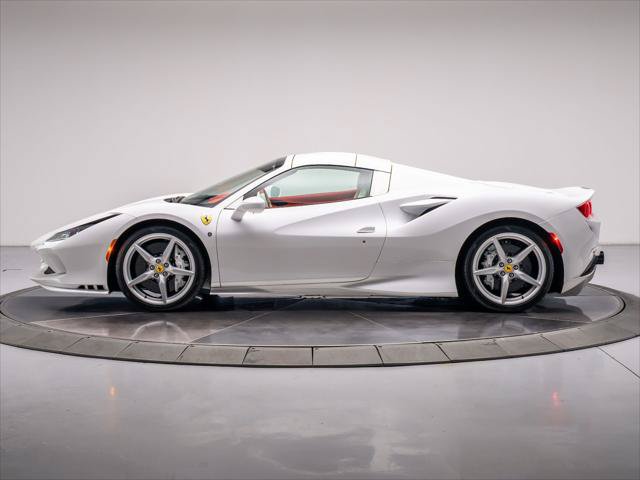 Used 2022 Ferrari F8 Tributo RWD image 10