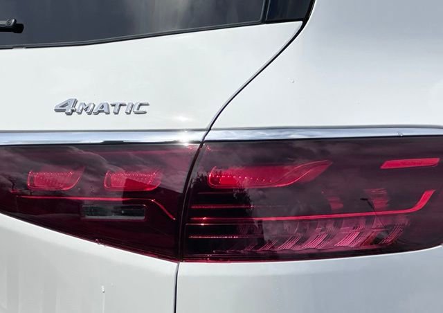 New 2026 Mercedes-Benz GLS 580 4MATIC image 13