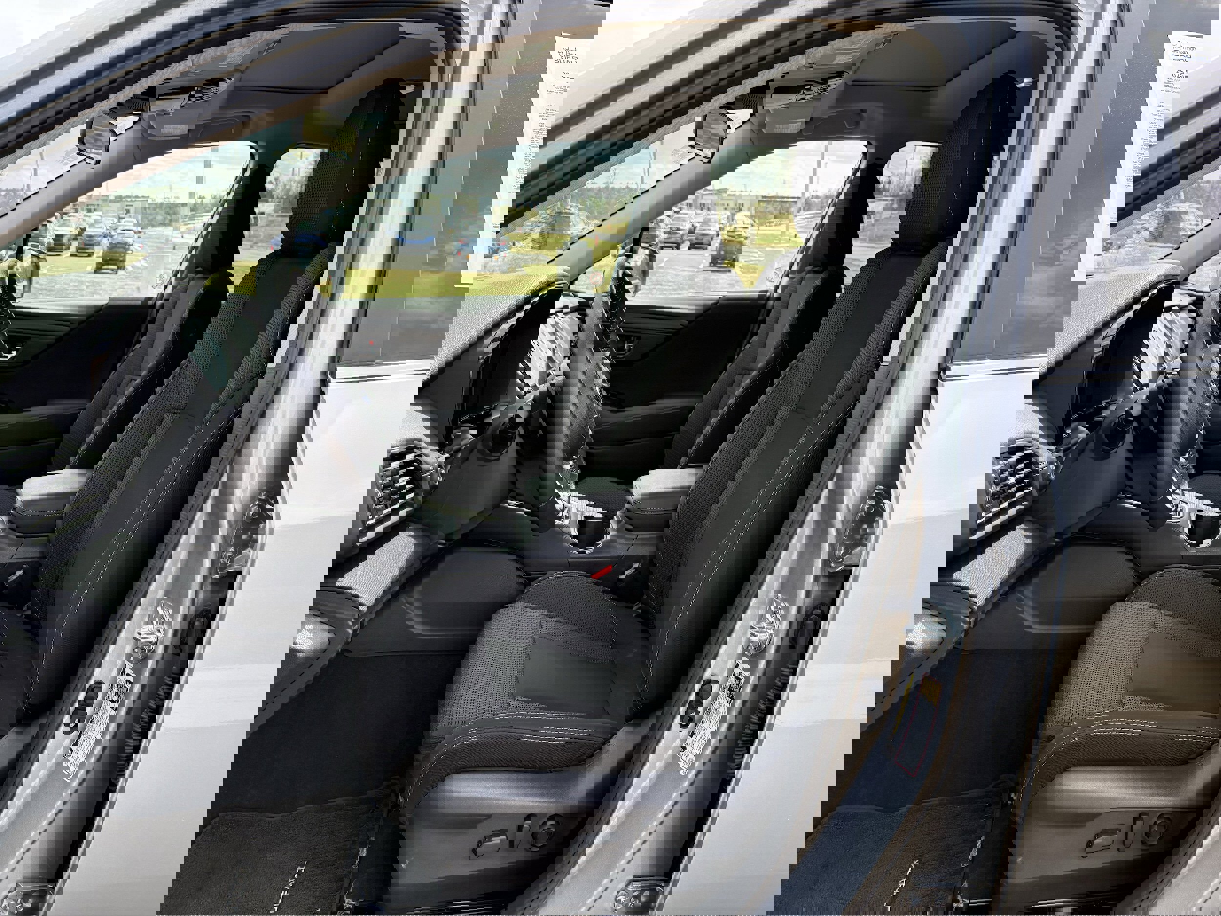 Used 2025 Subaru Outback Premium image 26