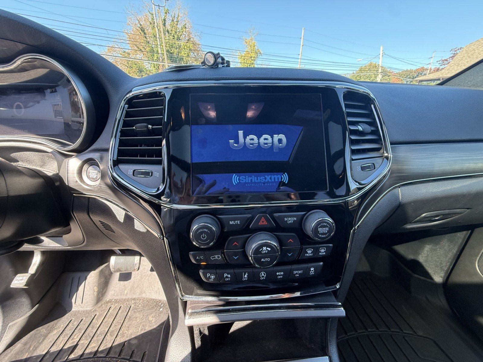 Used 2020 Jeep Grand Cherokee Limited X AWD/4WD image 12