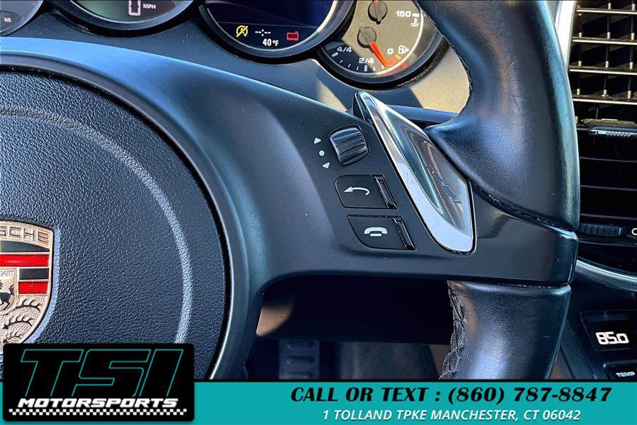 Used 2014 Porsche Cayenne Platinum Edition image 19