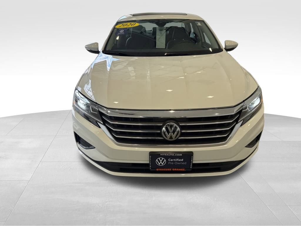 Used 2020 Volkswagen Passat 2.0T SEL image 10