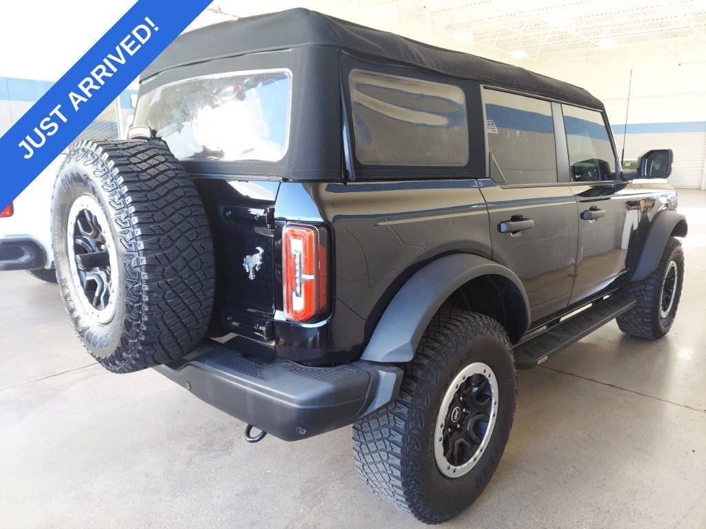 Used 2023 Ford Bronco Badlands w/ Sasquatch Package image 3