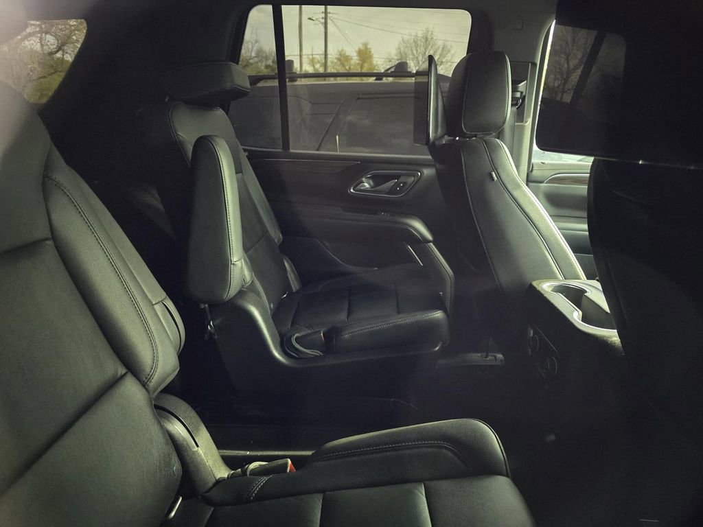 Used 2021 Chevrolet Tahoe Z71 w/ Z71 Off-Road Package image 10