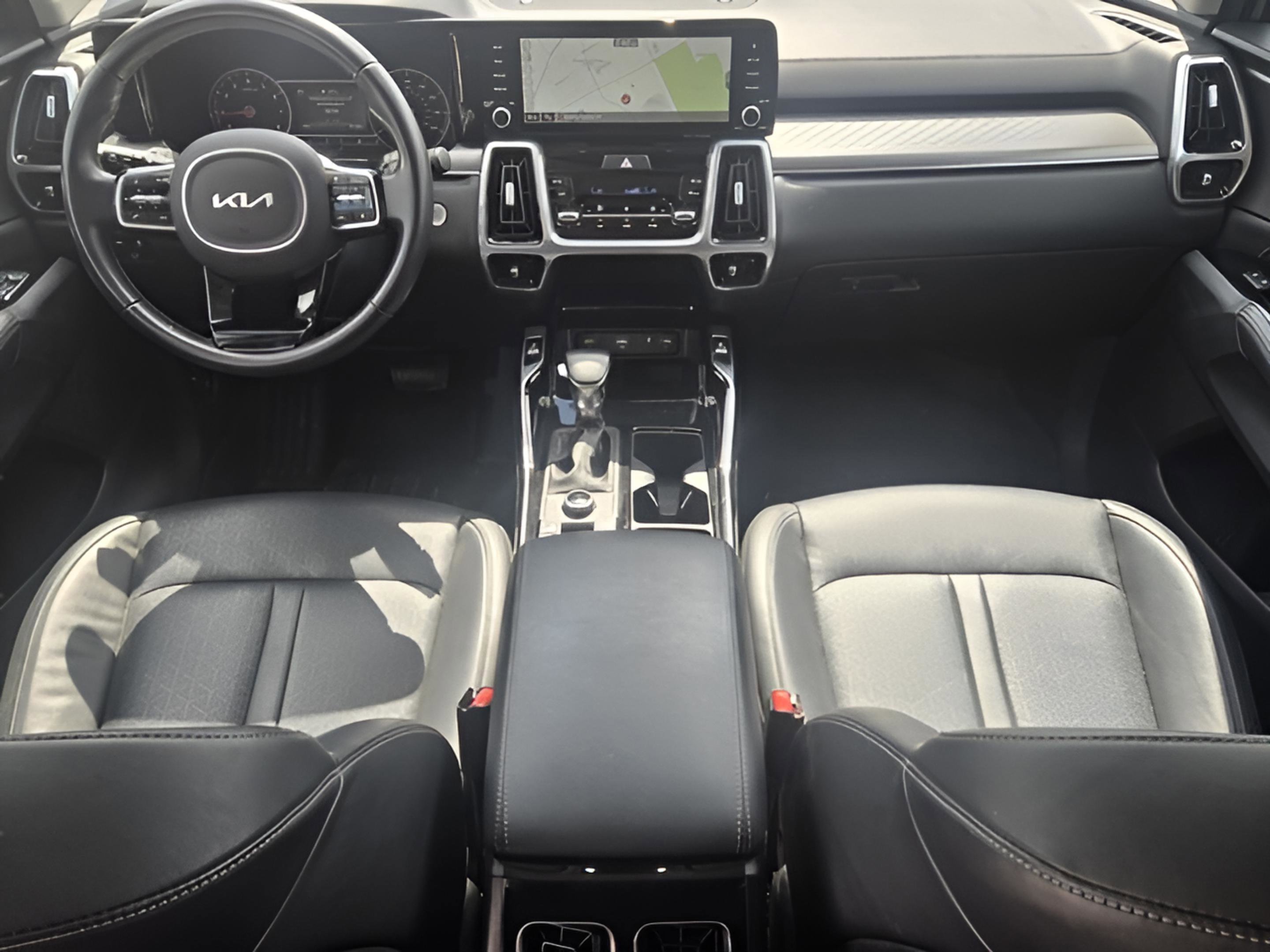 Used 2022 Kia Sorento SX AWD/4WD image 11
