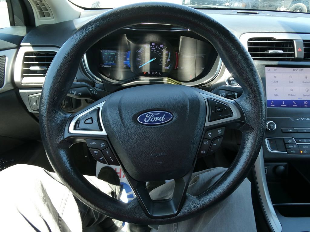 Used 2020 Ford Fusion SE FWD image 30
