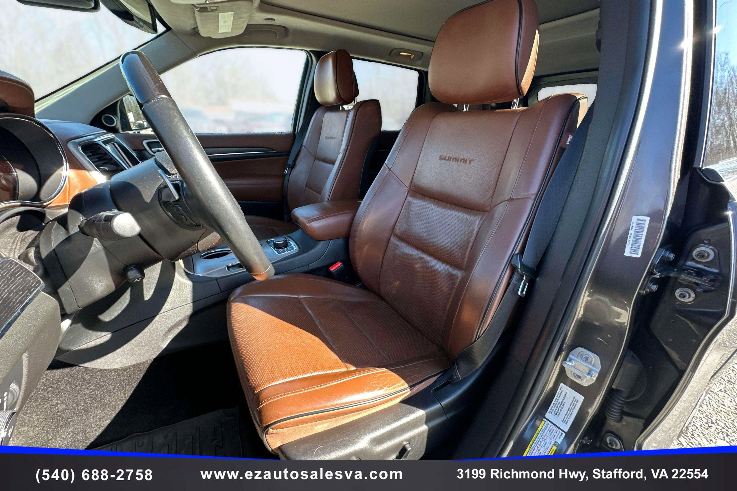 Used 2015 Jeep Grand Cherokee Summit w/ Platinum Series Group image 17