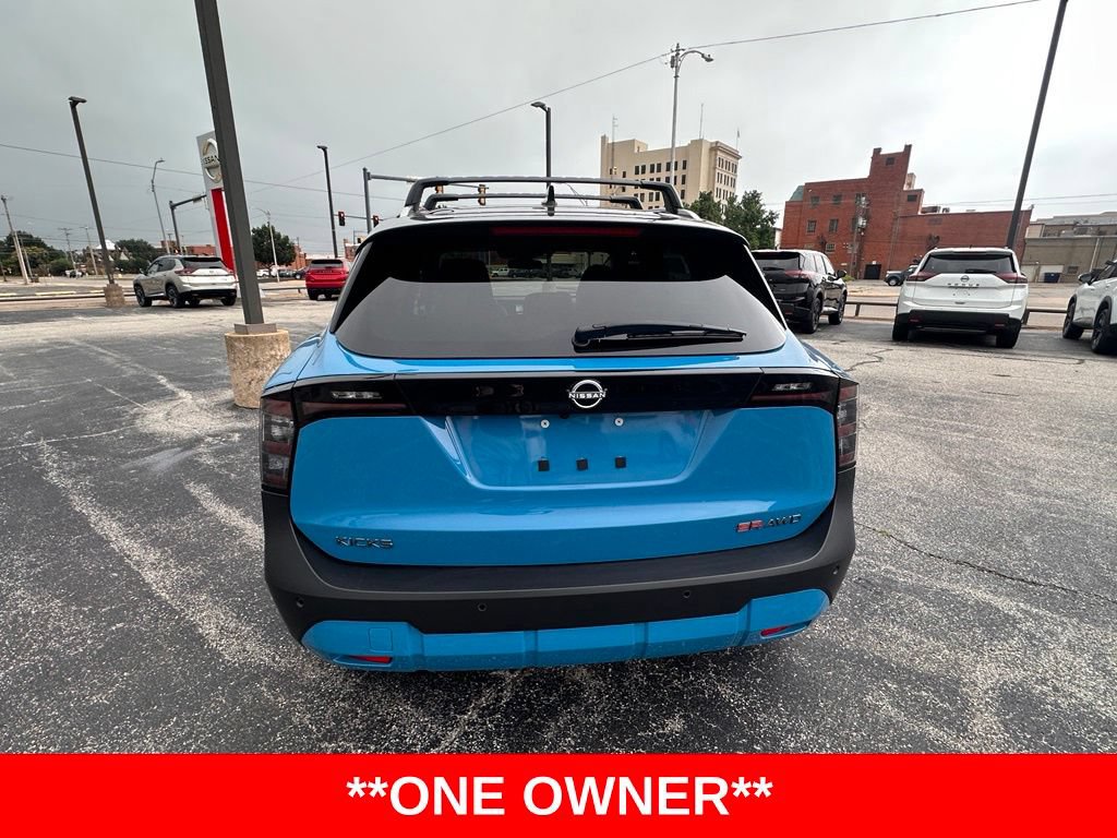Certified 2025 Nissan Kicks SR w/ SR Premium Package AWD/4WD image 5