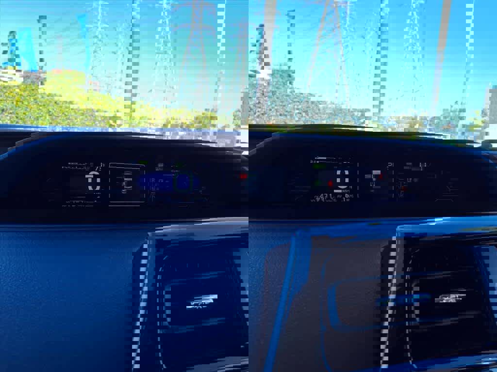 Used 2018 Toyota Prius Prime Plus image 9