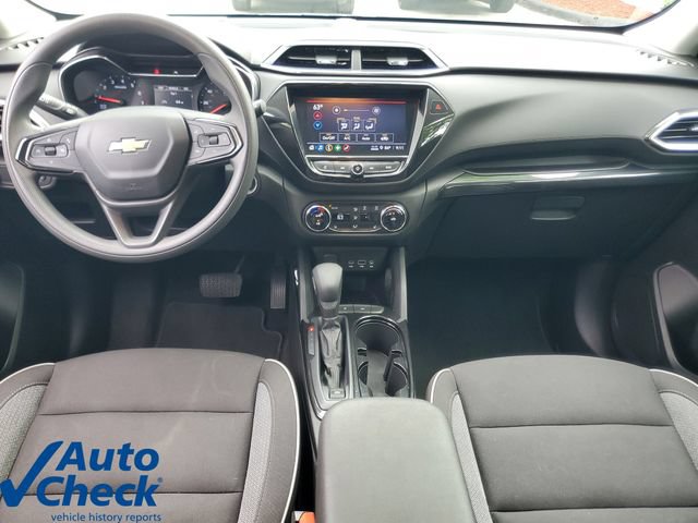 Used 2022 Chevrolet TrailBlazer LT w/ Convenience Package FWD image 14