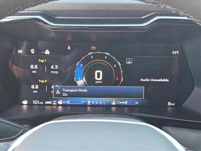 Used 2026 Chevrolet Colorado ZR2 w/ Technology Package AWD/4WD image 11