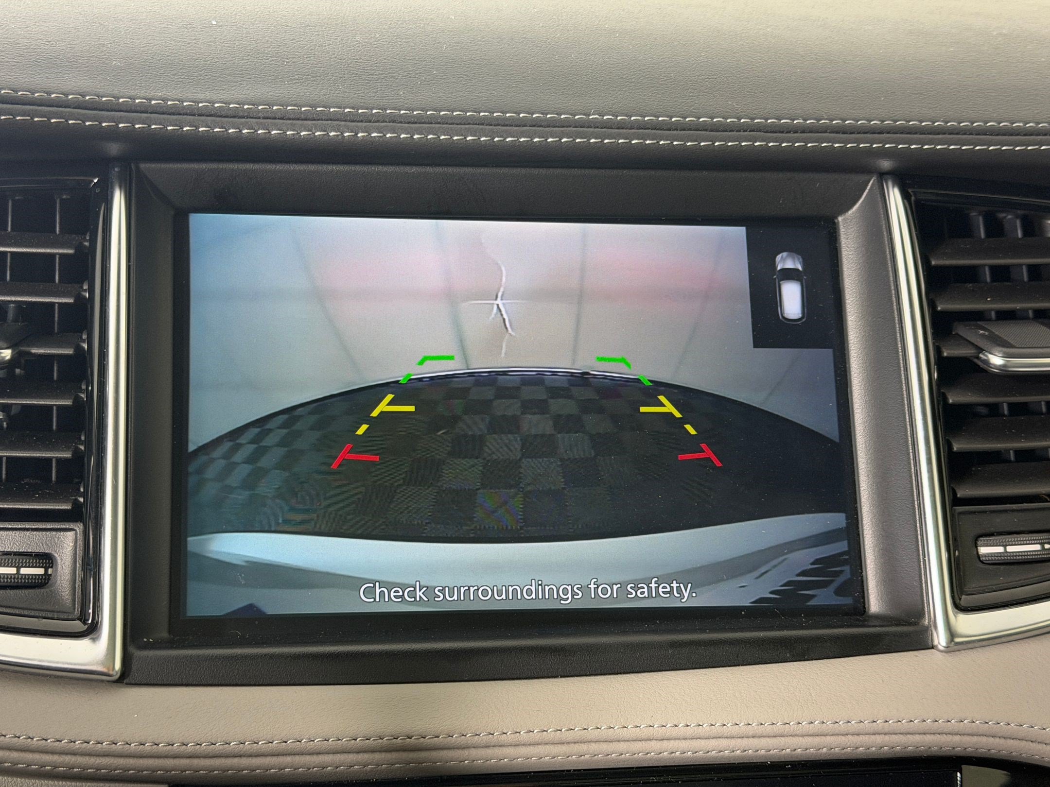 Used 2023 INFINITI QX50 Luxe FWD image 17