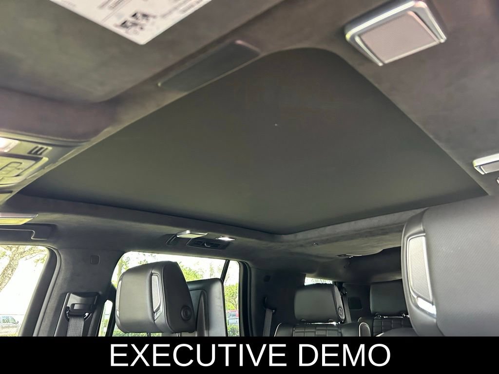 Used 2023 Cadillac Escalade V w/ Heavy-Duty Trailer Package AWD/4WD image 13