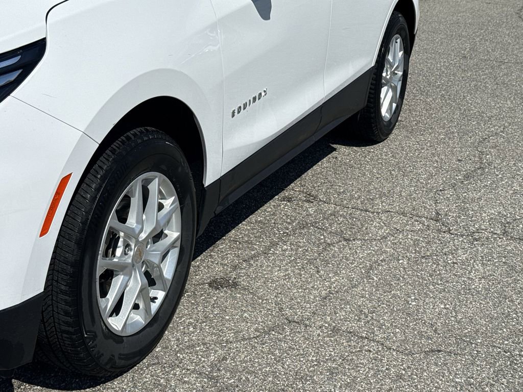 Used 2024 Chevrolet Equinox LT image 18