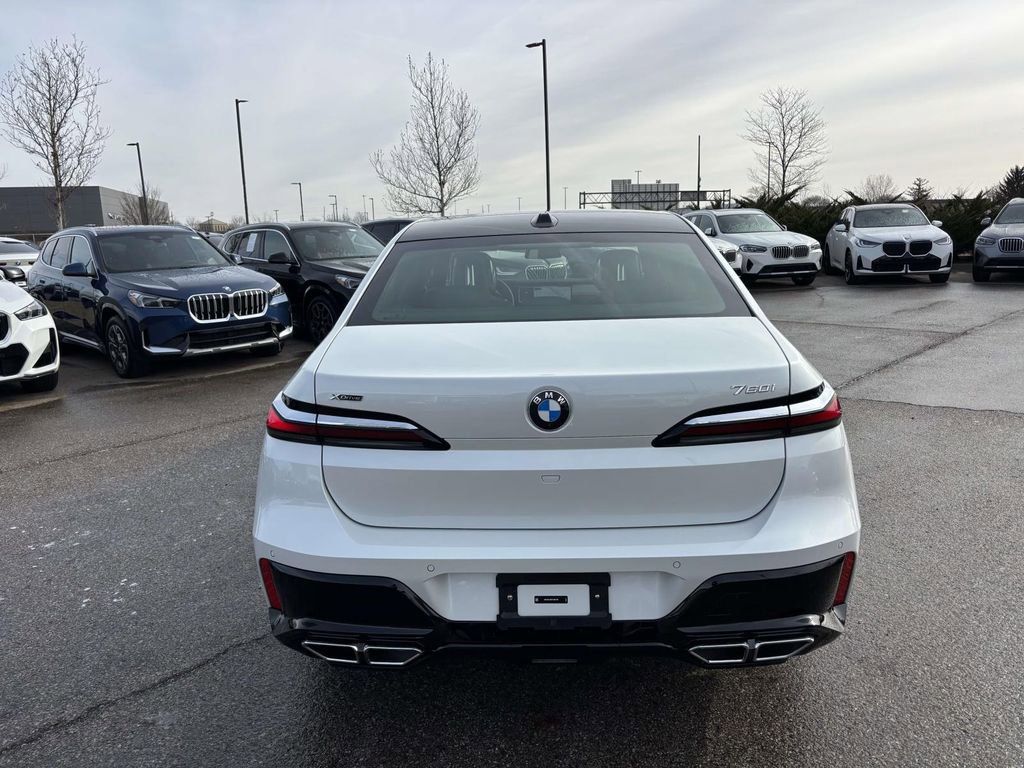 New 2026 BMW 760i xDrive w/ Executive Package image 6