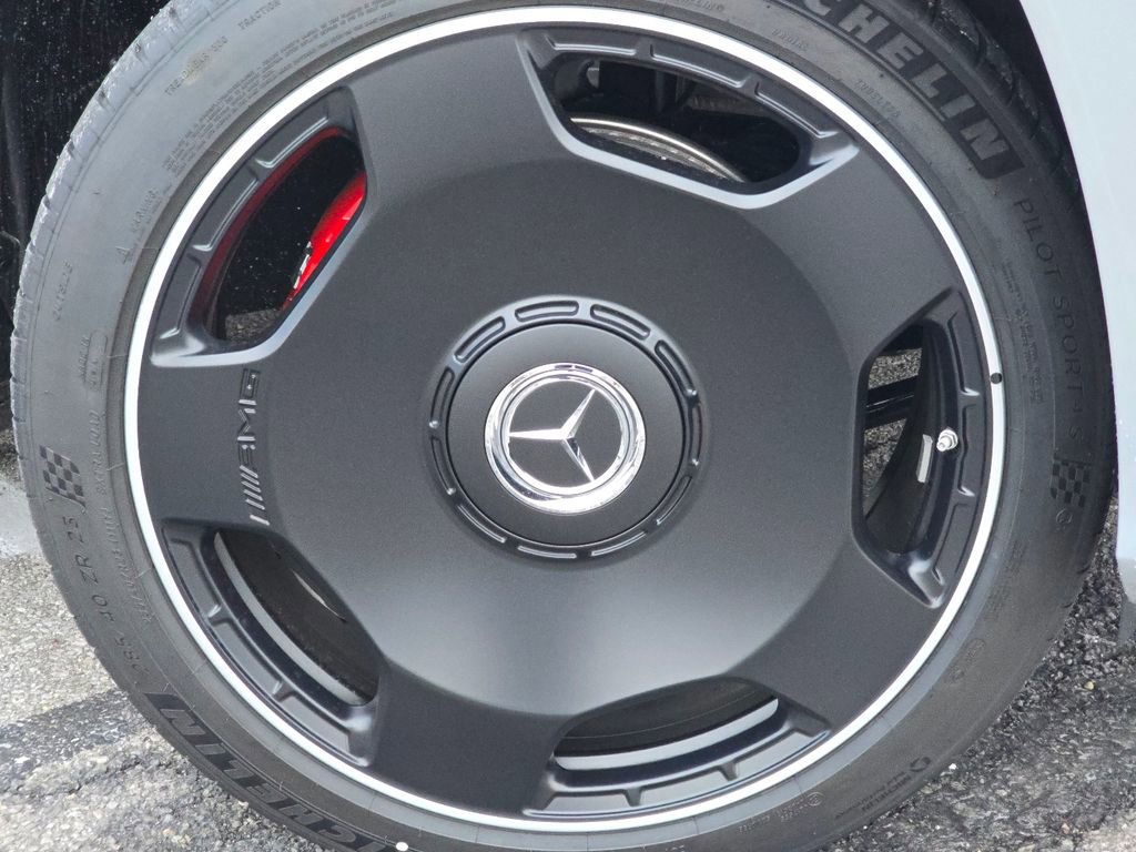 New 2026 Mercedes-Benz GLS 63 AMG 4MATIC image 10