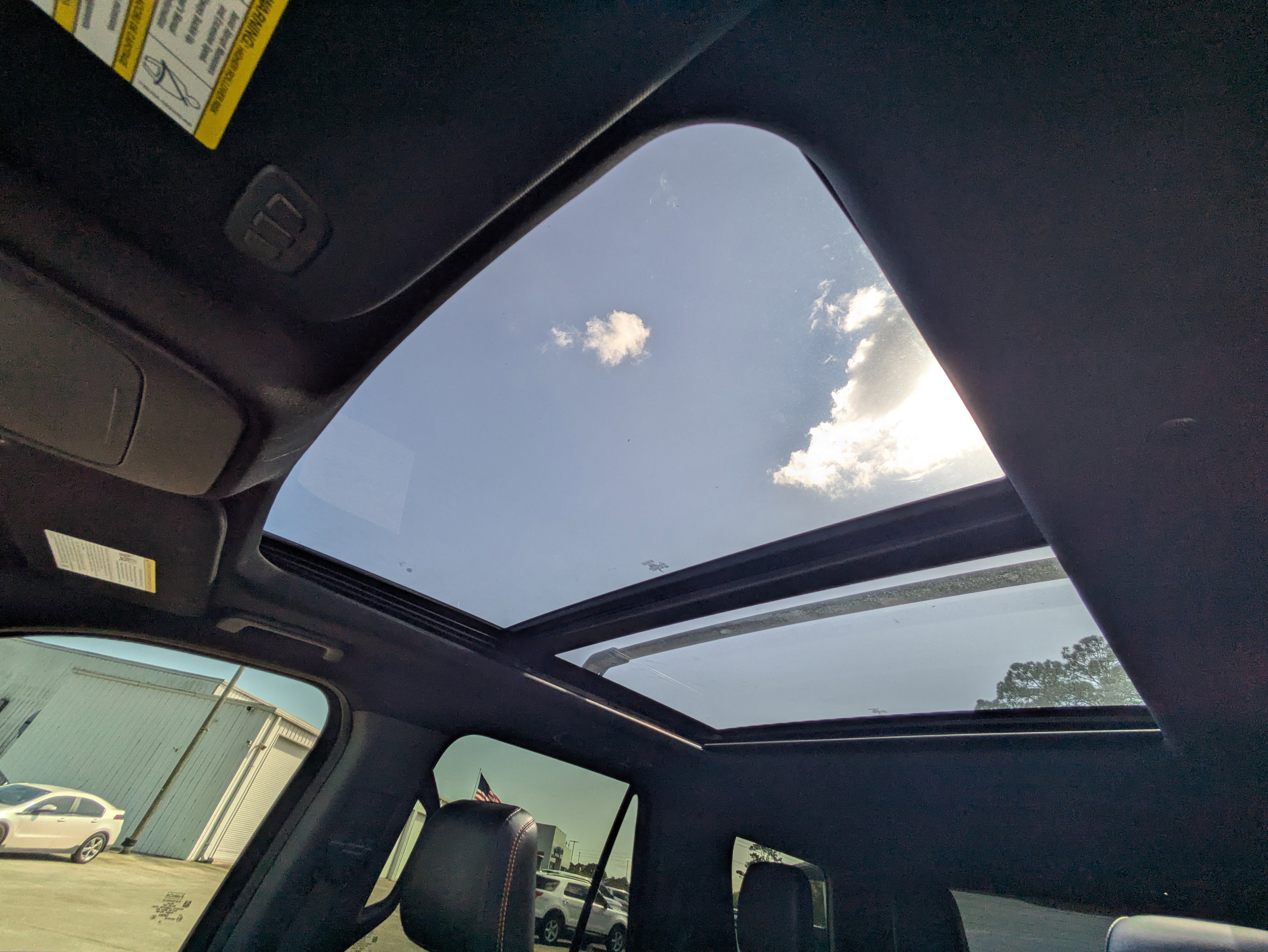 Used 2025 Ford Expedition Tremor image 17