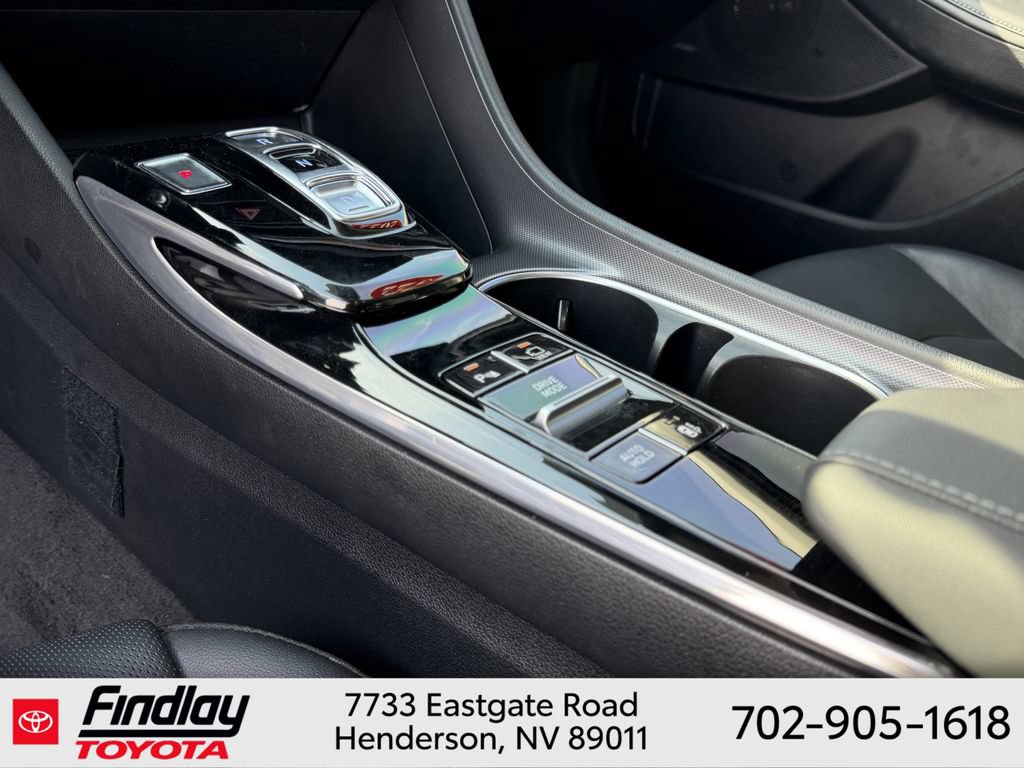 Used 2022 Hyundai Sonata Limited FWD image 9