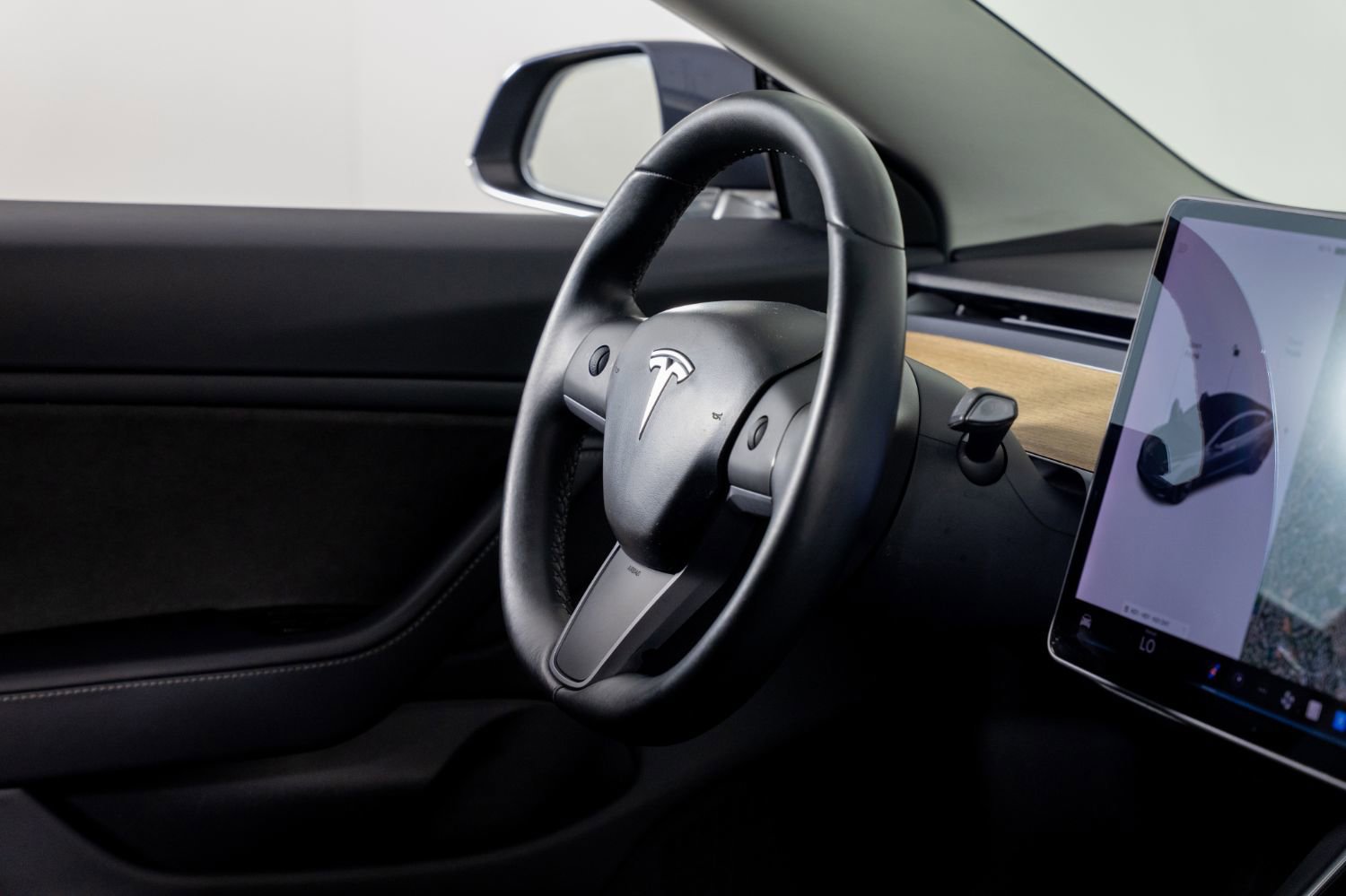 Used 2018 Tesla Model 3 Long Range AWD/4WD image 24