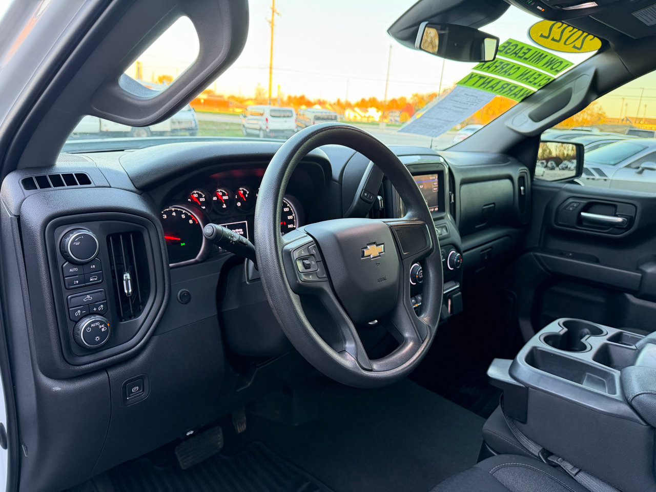 Used 2022 Chevrolet Silverado 1500 Custom image 20