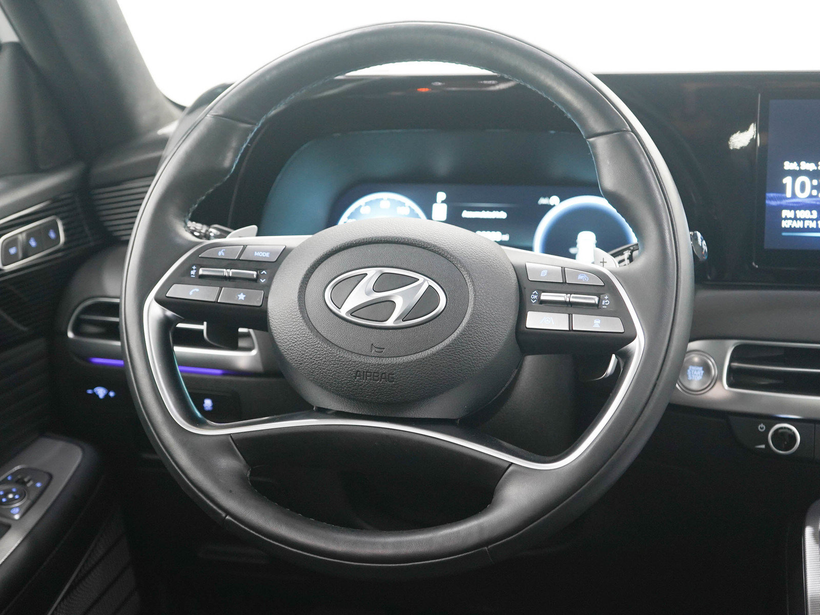 Used 2024 Hyundai Palisade Calligraphy AWD/4WD image 17