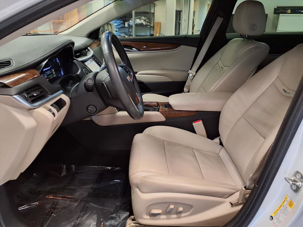 Used 2018 Cadillac XTS Luxury image 20
