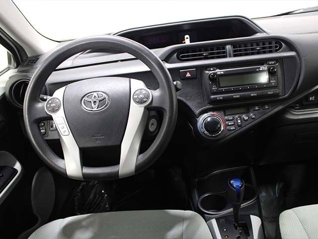 Used 2014 Toyota Prius C One FWD image 12