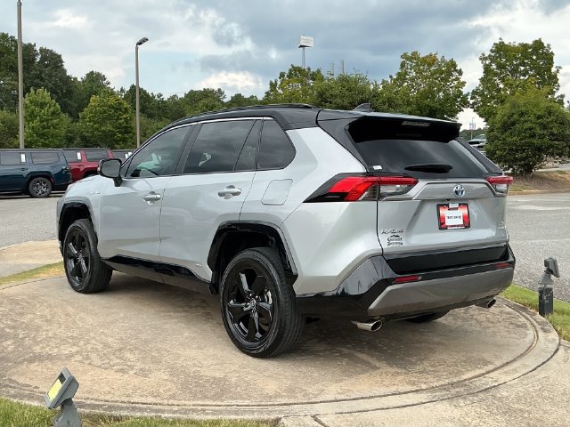 Used 2021 Toyota RAV4 XSE w/ XSE Grade Weather Package AWD/4WD image 5