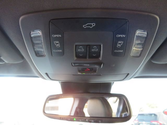 Certified 2023 Toyota Sienna XSE w/ XSE Plus Package image 36
