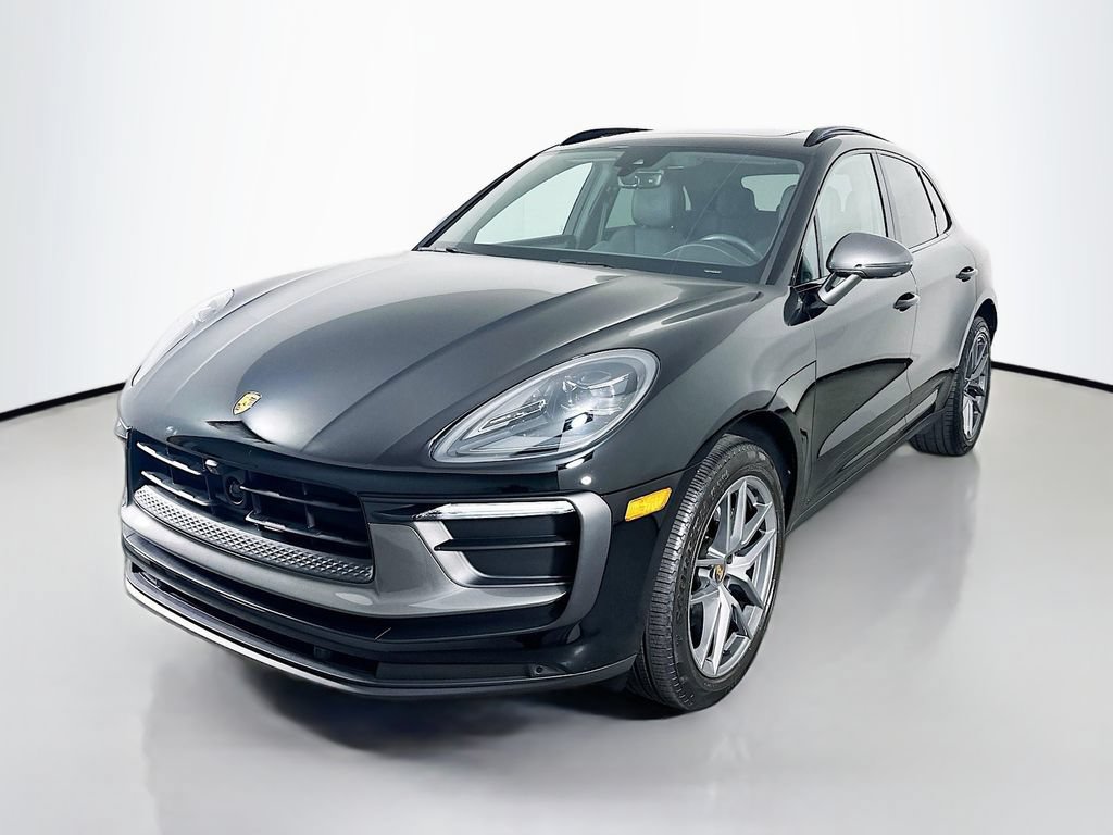 New 2026 Porsche Macan Turbo AWD/4WD image 1