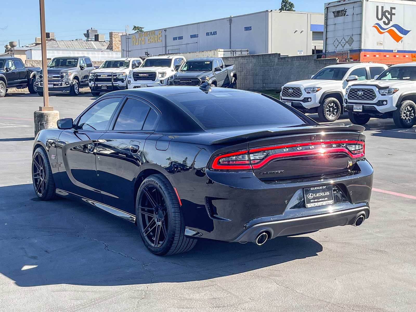 Used 2020 Dodge Charger Scat Pack image 2