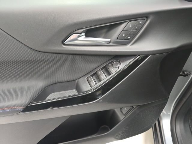 New 2026 Chevrolet Equinox RS w/ Convenience Package III image 18