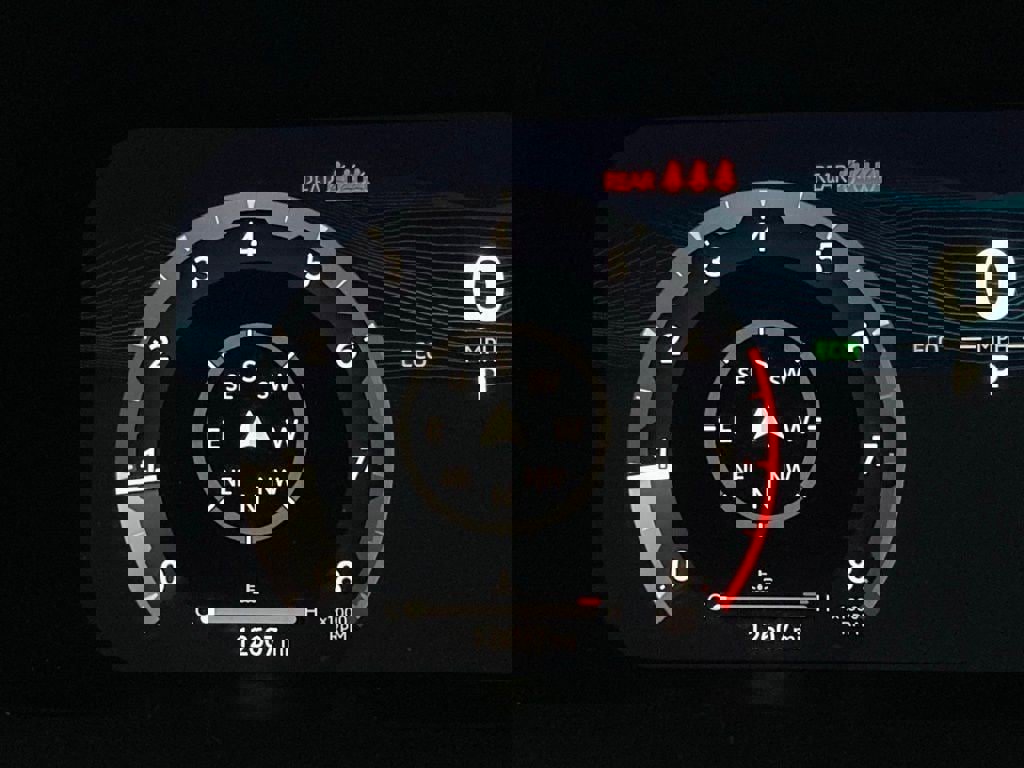 Certified 2025 Toyota Tacoma TRD Sport w/ TRD Sport Upgrade Package image 16