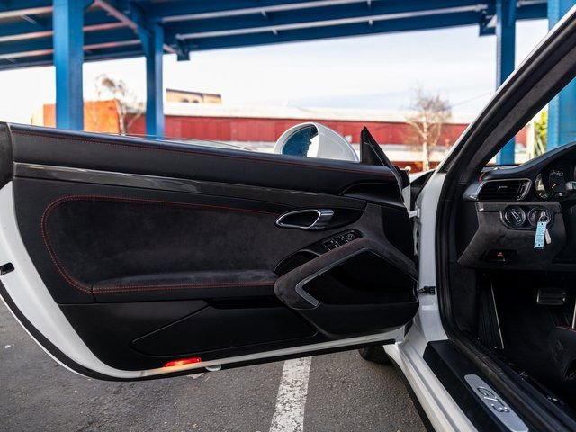 Used 2015 Porsche 911 GT3 w/ Carbon Interior Package RWD image 28
