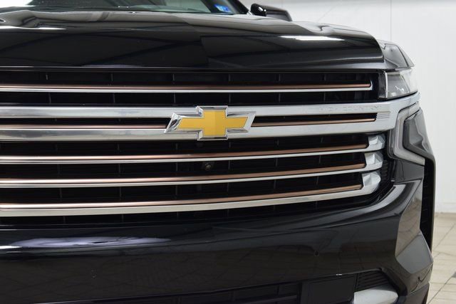 Used 2023 Chevrolet Tahoe High Country AWD/4WD image 11