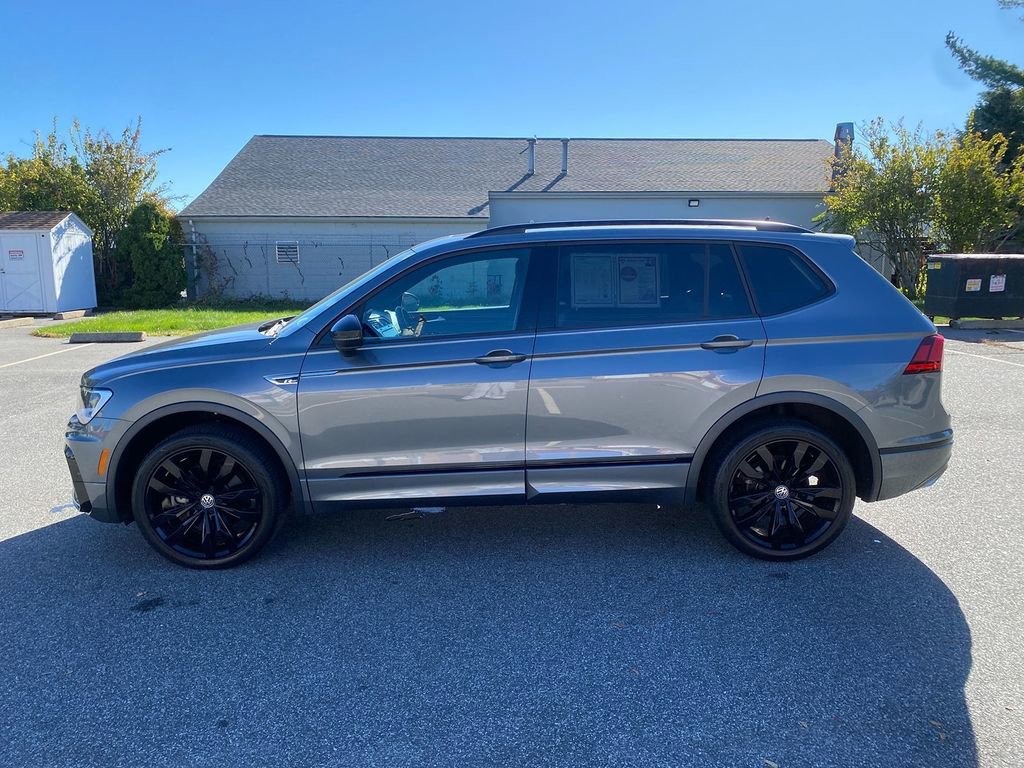 Used 2020 Volkswagen Tiguan SE R-Line image 9