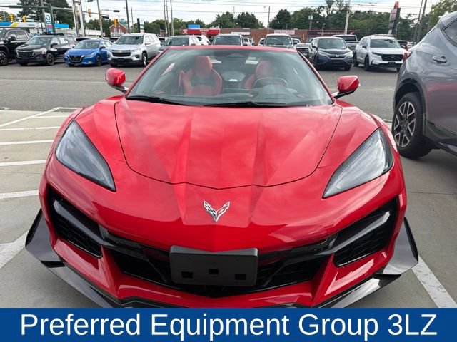 Used 2024 Chevrolet Corvette Z06 w/ Stealth Interior Trim Package RWD image 13
