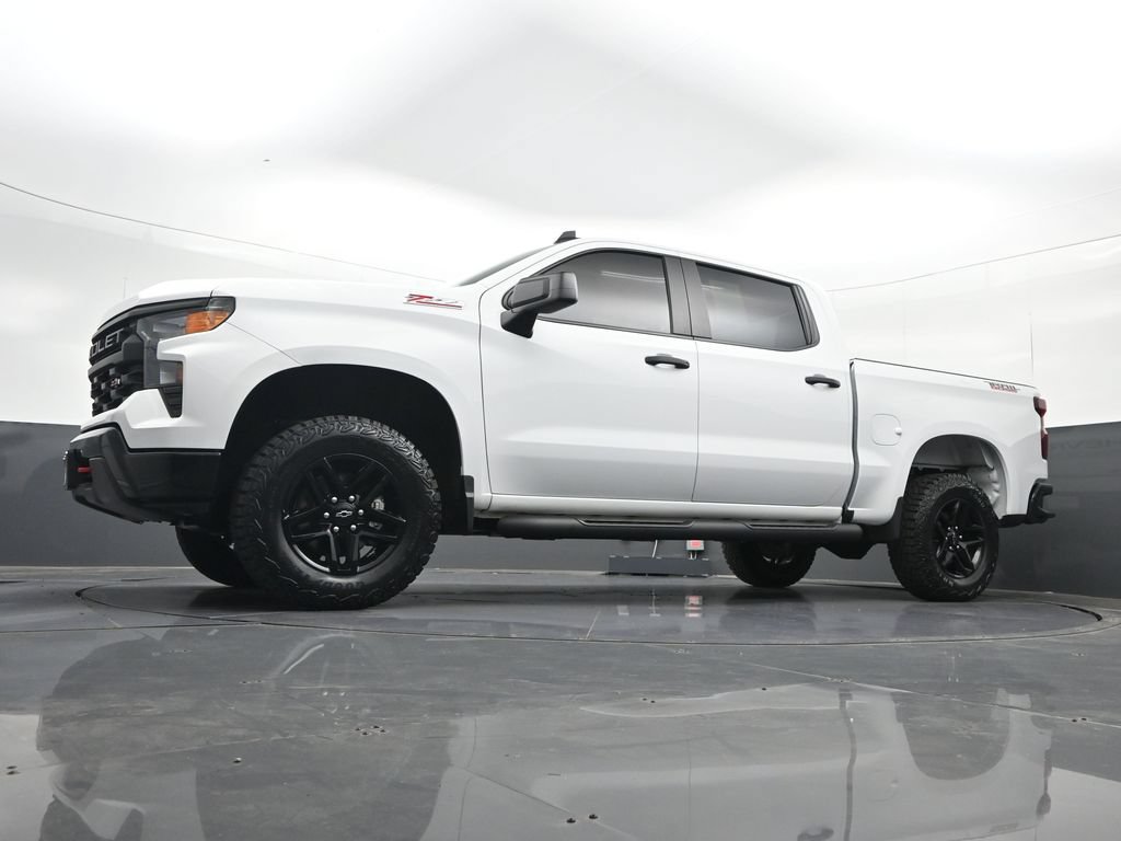 Used 2024 Chevrolet Silverado 1500 Custom Trail Boss AWD/4WD image 30