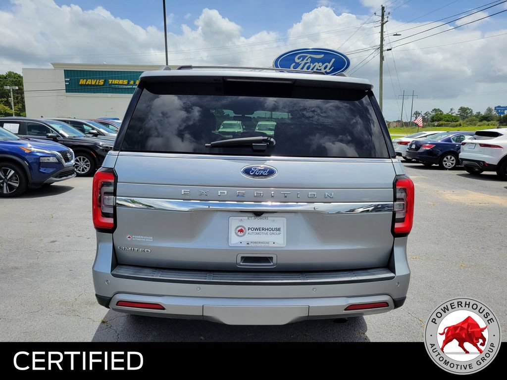 Used 2022 Ford Expedition Limited RWD image 4