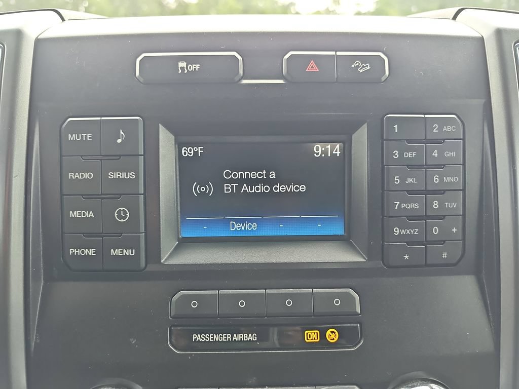 Used 2019 Ford F250 XLT w/ XLT Value Package AWD/4WD image 21