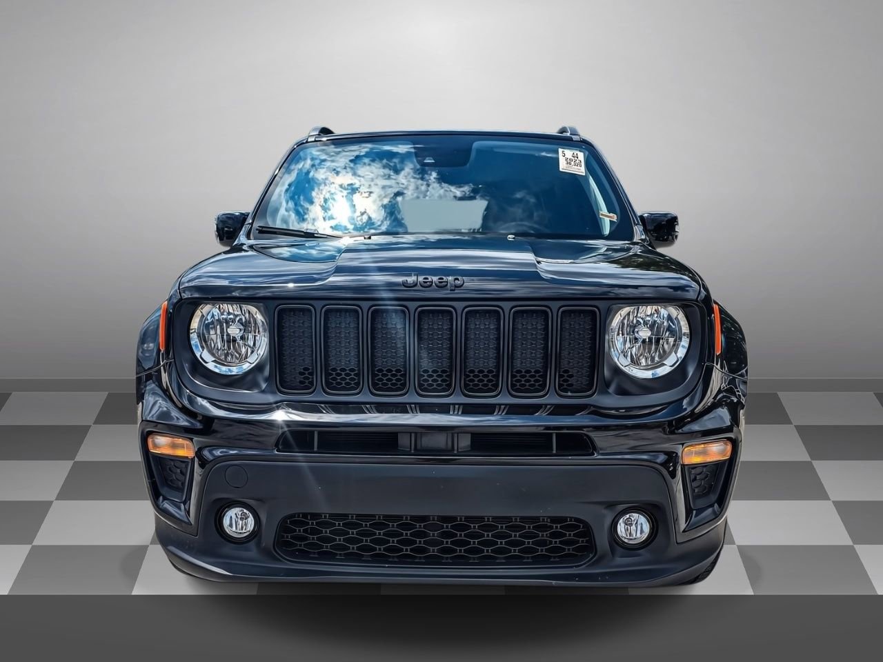 Used 2023 Jeep Renegade Altitude w/ Convenience Group I AWD/4WD image 2