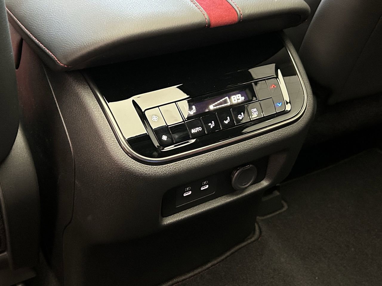 New 2026 Nissan Armada NISMO image 14