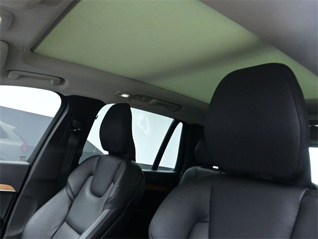 Used 2023 Volvo XC90 B6 Plus w/ Protection Package image 20