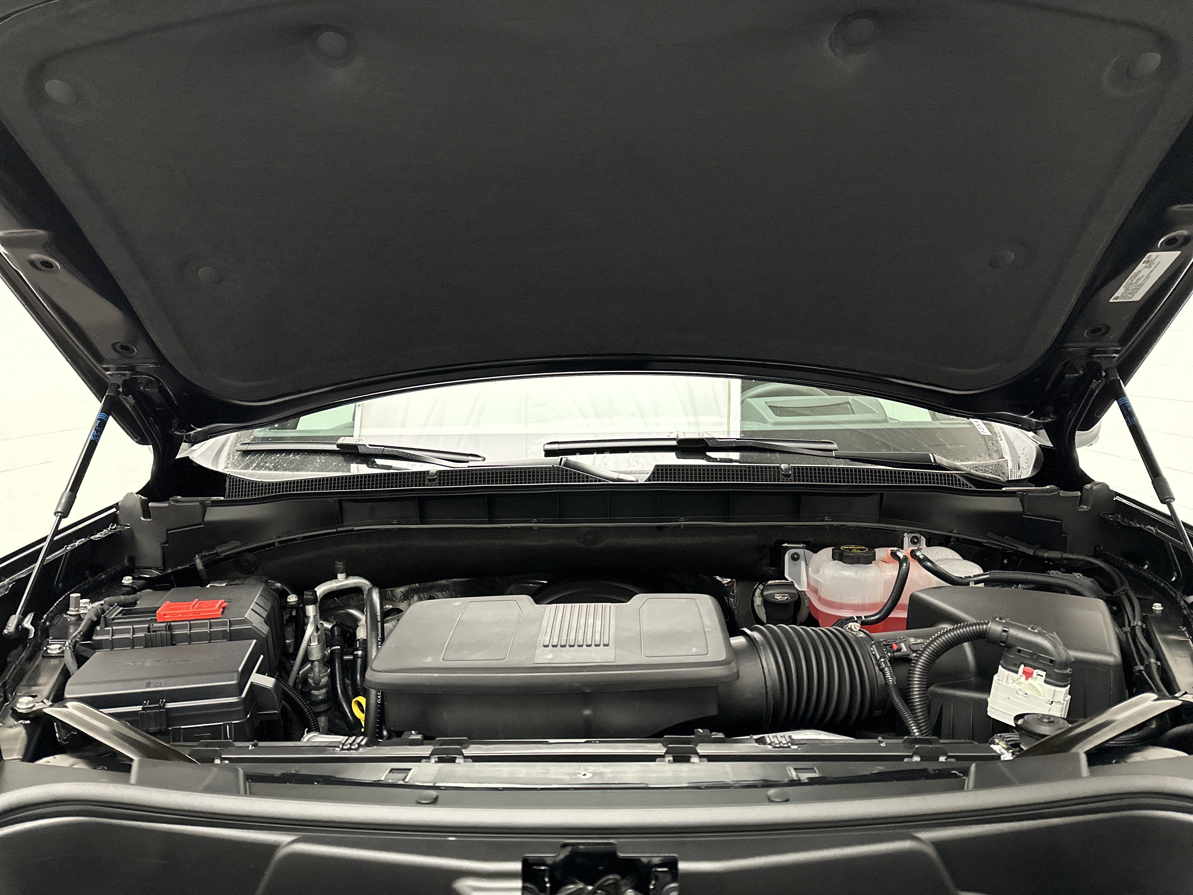 New 2026 Chevrolet Suburban Z71 w/ Z71 Off-Road Package image 51